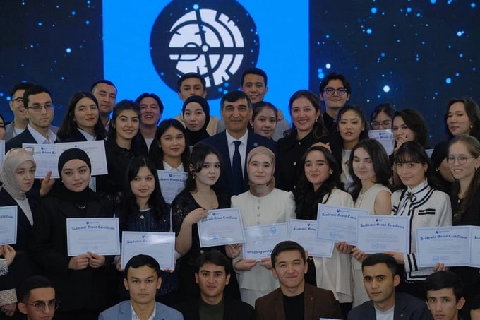 KIUT TA’LIM GRANTLARI UCHUN HUJJATLAR QABULI BOSHLANMOQDA