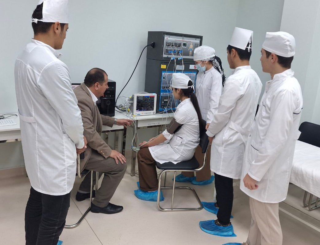 Buxoro davlat tibbiyot institutitida "UzMedEn: