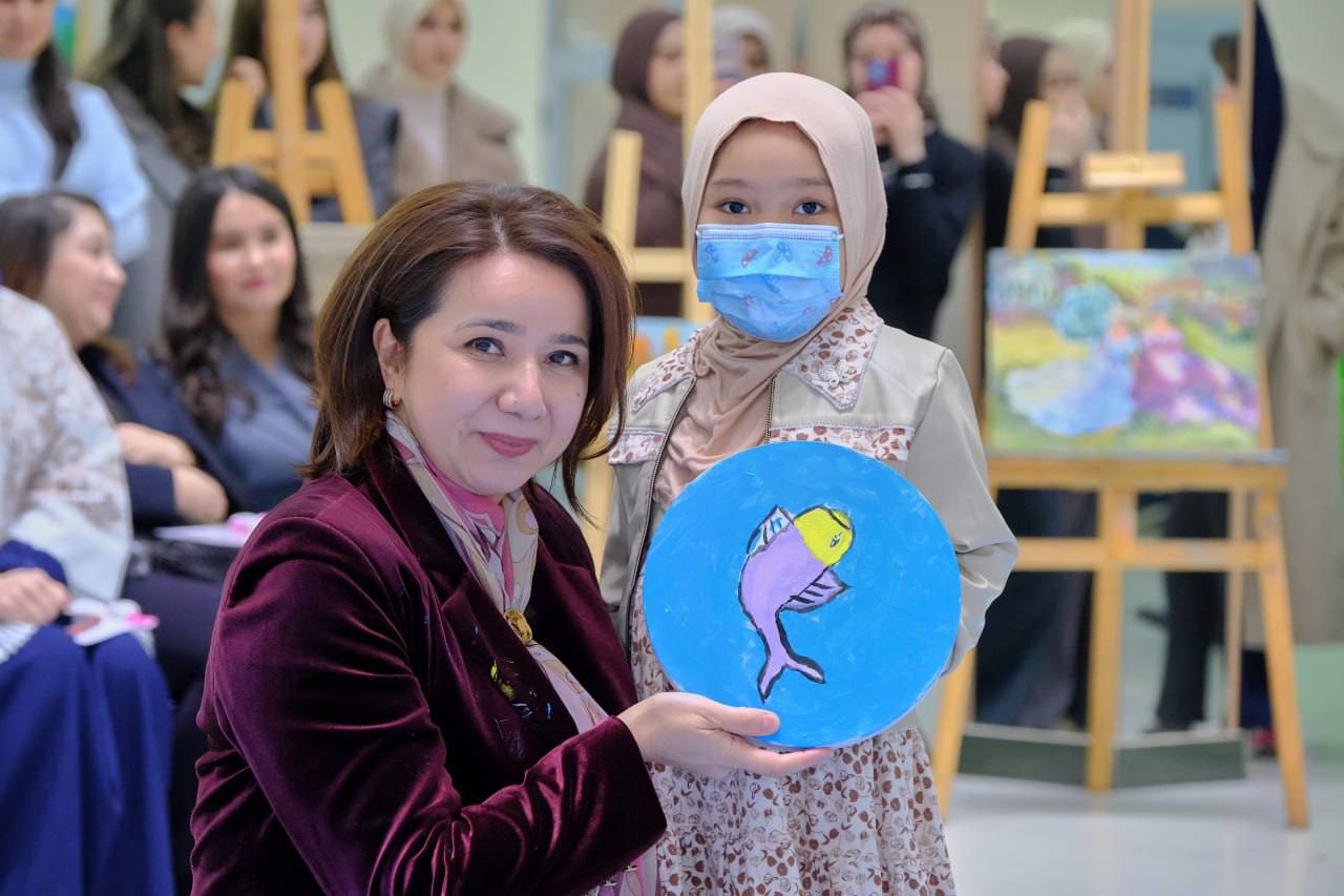 Onalar uchun eng buyuk baxt — bu farzandining sog‘ligi. Dunyoda hech kim o‘z farzandini ona kabi cheksiz mehr bilan seva olmaydi.