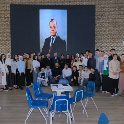 9 апреля в Ташкентском международном университете Кимё состоялось мероприятие, посвященное 688-летию со дня рождения Сахибкирана Амира Темурa