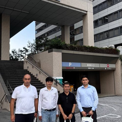 A delegation from Kimyo International University in Tashkent