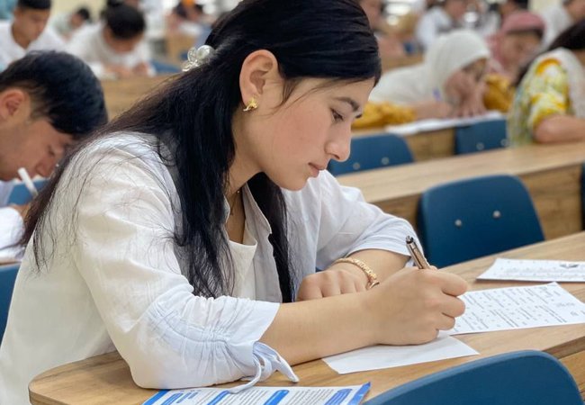 The Namangan branch of the Kimyo International University in Tashkent hosted the “KIUT Olympiad” for graduates of the Ferghana valley schools