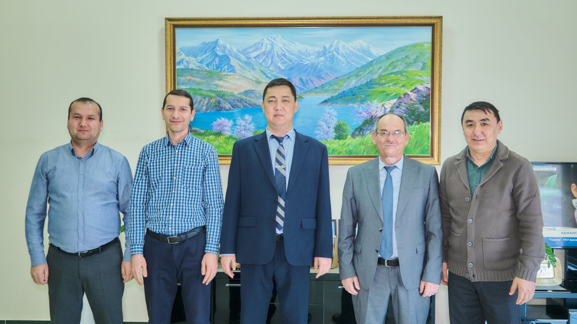 A memorandum of cooperation was signed on the implementation of research projects between Nukus branch of Tashkent University of Information Technologies and Kimyo International University in Tashkent