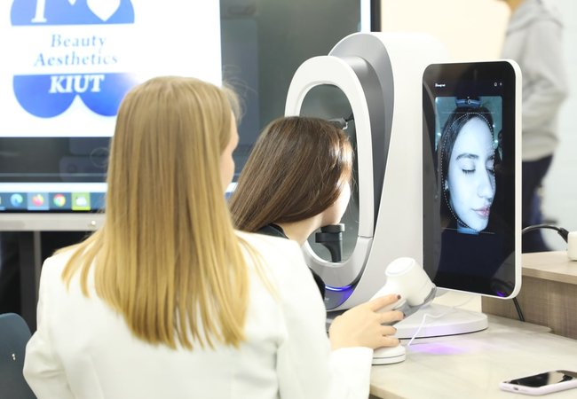 Diagnostikadan yechimgacha: talabalar amaliy kosmetik vositalar yaratmoqda