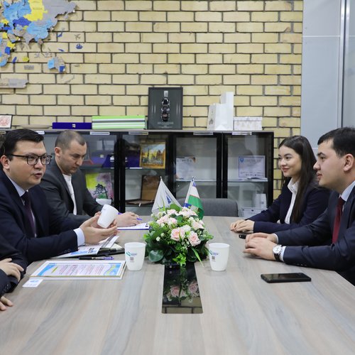 Bugungi kunda suv tanqisligi, atrof-muhitning ifloslanishi va tabiiy resurslardan noo‘rin foydalanish global muammoga aylanib bormoqda.