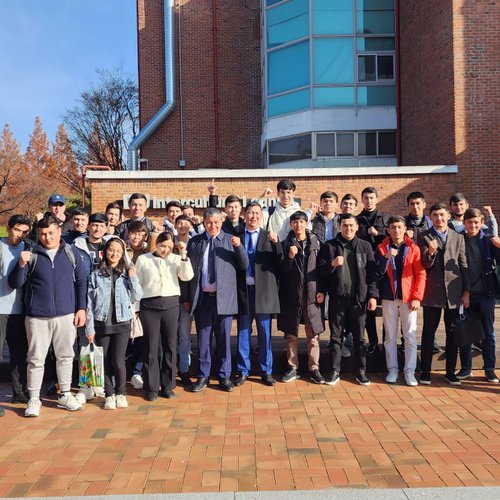 В завершении официального визита в Южную Корею наши представители посетили Университет Дэгу.