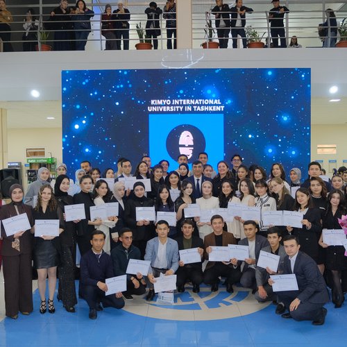 Kimyo xalqaro universitetida 530 ta Ta’lim granti va 30 ta Nomdor Stipendiya egalariga taqdim etildi