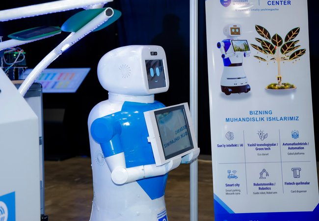 Студенты KIUT представили инновационные разработки на InnoWeek 2026