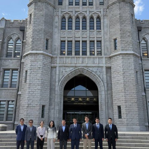 QS World University Rankings 2027 reytingida 52-o‘rinni egallagan Korea universiteti bilan ҳамкорликни янги босқичга олиб чиқиш имкониятлари муҳокама қилинмоқда.