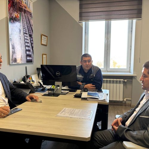 KIUT va Toshkent metallurgiya zavodi muhandis kadrlar tayyorlash bo‘yicha hamkorlikni muhokama qildi
