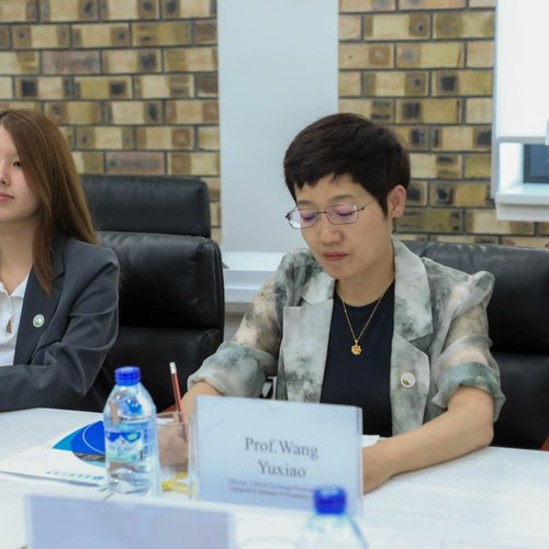 A delegation from the China-SCO Institute of Economy and Trade, which cooperates with more than 80 countries and implements large-scale educational and research initiatives, visited Kimyo International University in Tashkent