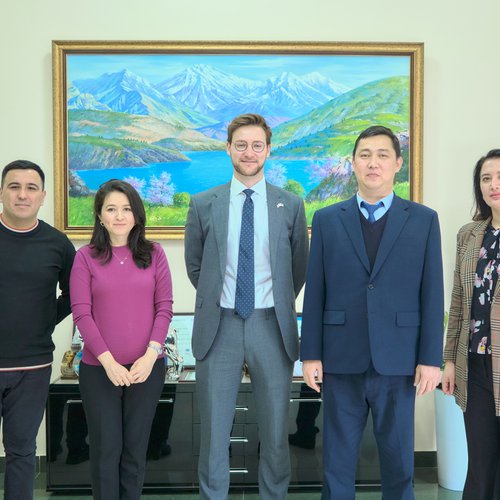 Сегодня представители посольства Великобритании посетили Ташкентский международный университет Кимё