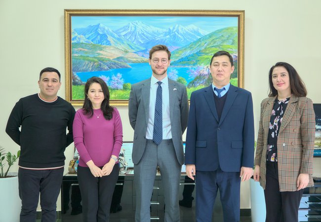 Representatives of the British Embassy visited the Kimyo Tashkent International University today