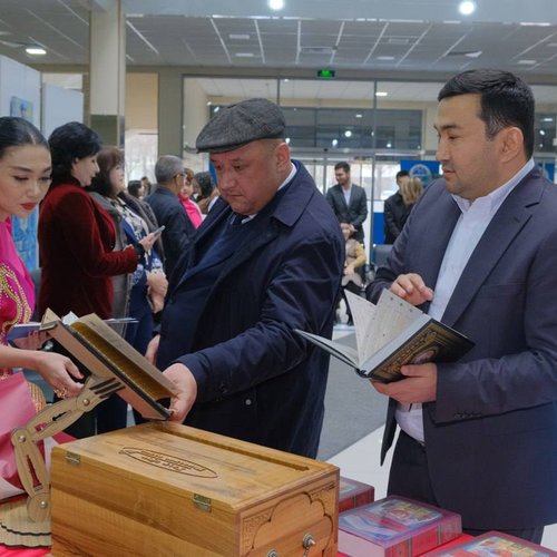 Alisher Navoiy hikmatlari jamlangan yangi kitob taqdimoti boʻlib oʻtdi