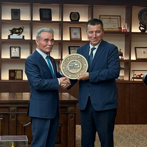 Куни кеча Тошкент Кимё халқаро университети (ТКХУ) таъсисчиси, профессор Алишер Вахобов бошчилигидаги делегация Жанубий Корея Республикасига расмий ташриф билан борди