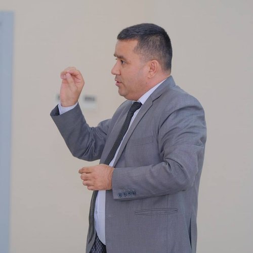 2025–2026 o‘quv yilining ilk kunida Toshkent Kimyo xalqaro universitetida yurtimiz mustaqilligi, xalqimiz qadri va millatimiz g‘ururini ulug‘laydigan tadbir bo‘lib o‘tdi