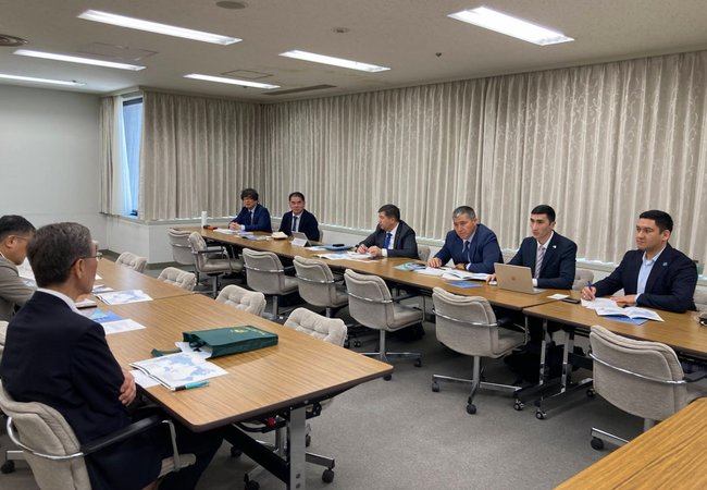 Участники делегации нашего университета посетили сегодня университет Aoyama Gakuin в Токио