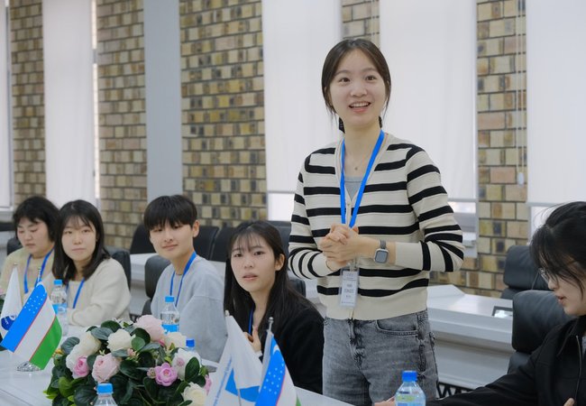 Группа студентов Toshkent Kimyo xalqaro universiteti ранее прошла обучение по направлению искусственного интеллекта (AI) в рамках международной программы K-Asia в Южная Корея и Казахстан.