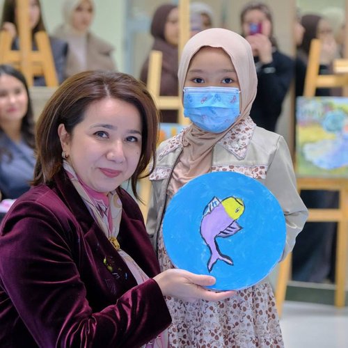 Onalar uchun eng buyuk baxt — bu farzandining sog‘ligi. Dunyoda hech kim o‘z farzandini ona kabi cheksiz mehr bilan seva olmaydi.