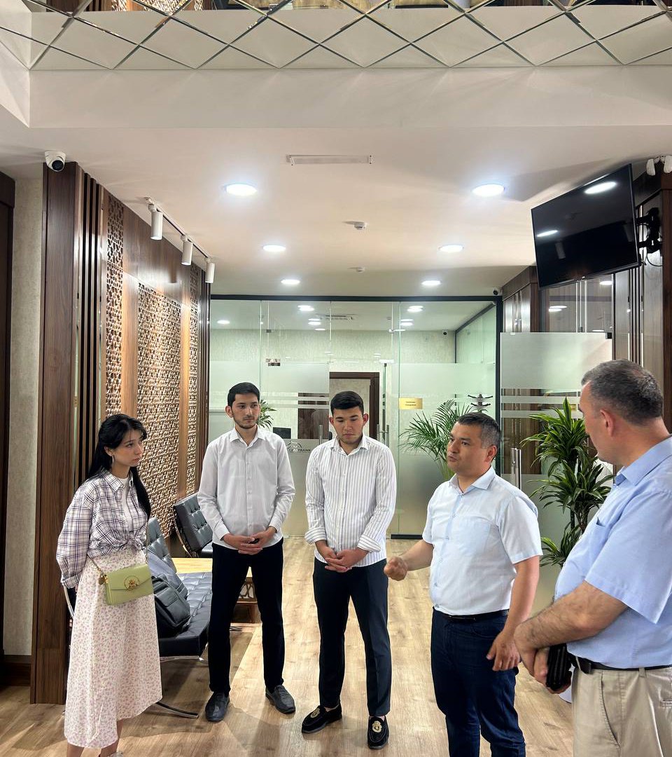 On May 15, 2023, 3rd-year students of the Kimyo International University in Tashkent, majoring in Banking, had a field lesson in the discipline “Islamic Bank” at Trust Muomala LLC