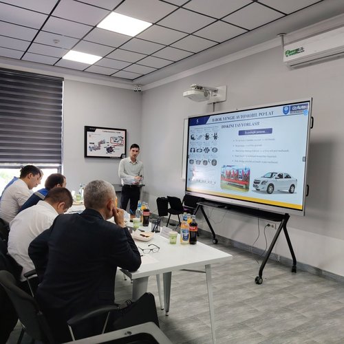 On May 5, 2026, the defense of Graduation Projects for final-year students of the Mechanical Engineering program of the Mechanical Engineering Department, Kimyo International University in Tashkent, was organized at the Educational and Production Engineer