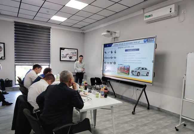 On May 5, 2026, the defense of Graduation Projects for final-year students of the Mechanical Engineering program of the Mechanical Engineering Department, Kimyo International University in Tashkent, was organized at the Educational and Production Engineer