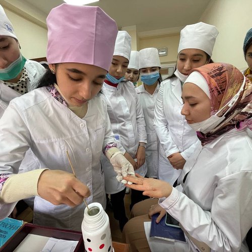 Students of the department of Beauty Aesthetics ...