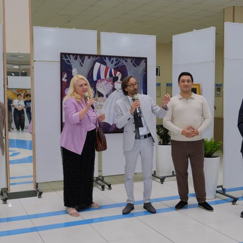 President of the international cultural association Progetto Angeli A.P.S, artist and designer Aida Abdullaeva visited Kimyo International University in Tashkent