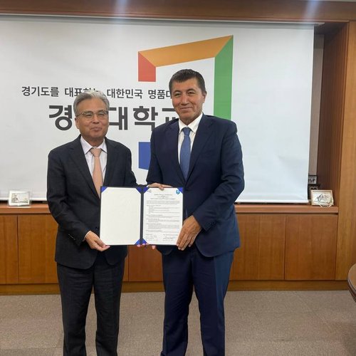 Janubiy Koreyaning ilm-fan markazlaridan biri — Gyeongsang National University (GNU) bugun Kimyo International University in Tashkent (KIUT) delegatsiyasining navbatdagi manzili bo‘ldi.