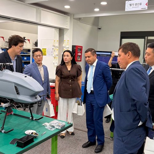 KIUT Delegation Visits PRENEU DroneIT A delegation from Kimyo International University in Tashkent visited PRENEU DroneIT, a South Korean company specializing in advanced drone technologies.