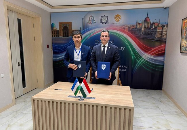 5 марта 2026 года в городе Самарканд в Silk Road International University of Tourism and Cultural Heritage состоялся Uzbekistan–Hungary Third Rectors’ Forum